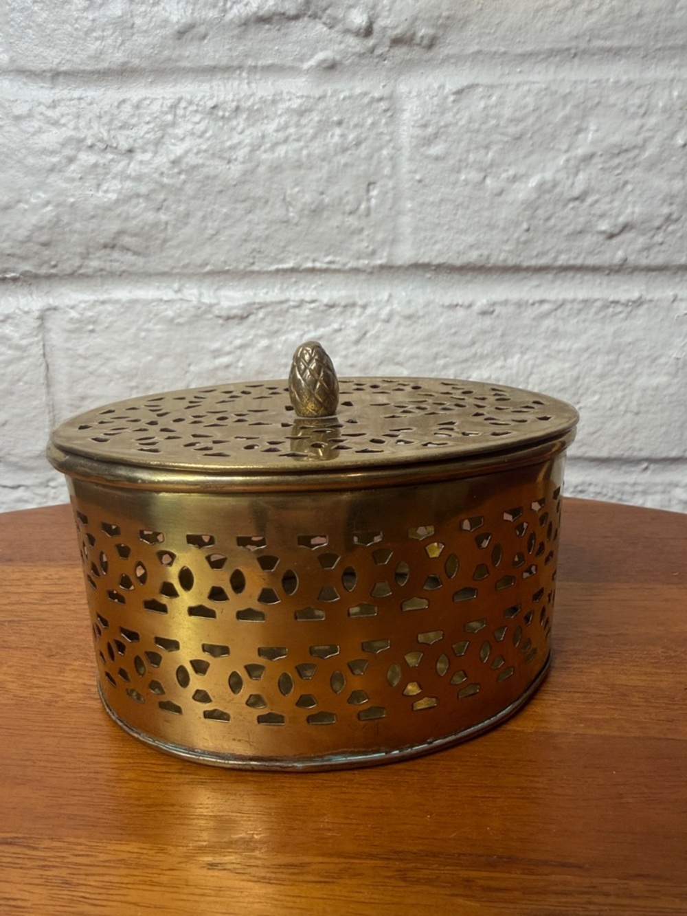 Vintage Brass Oval Trinket Or Cricket Box